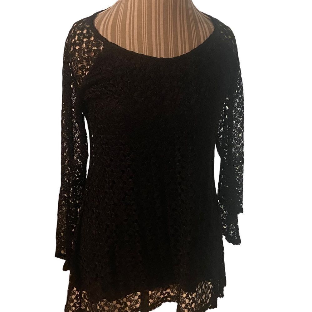 New Directions size small new without tags lace too lined body beautiful